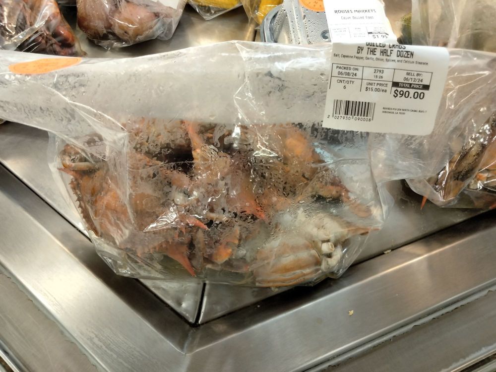 ROUSES MARKET Updated October 2024 29 Photos & 19 Reviews 636