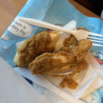Pecan St. Station Deli & Grill - Daughter didn't like her chicken, not sure why possibly over fried - Delis Near Me - Pflugerville, Texas
