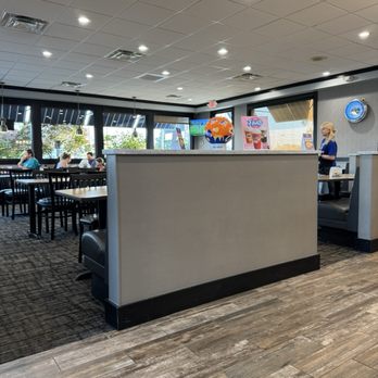 Skyline Chili - Interior - Fast Food Near Me - Mason, Ohio Skyline Chili - Interior - Fast Food Near Me - Mason, Ohio