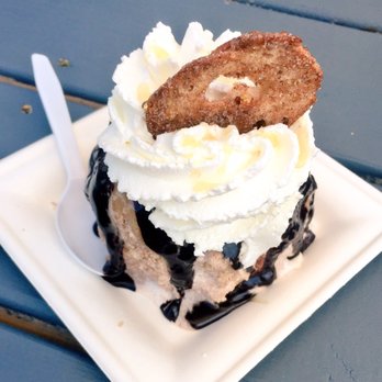 Lake Effect Artisan Ice Cream - El guapo sundae - Ice Cream & Frozen Yogurt Near Me - Buffalo, New York