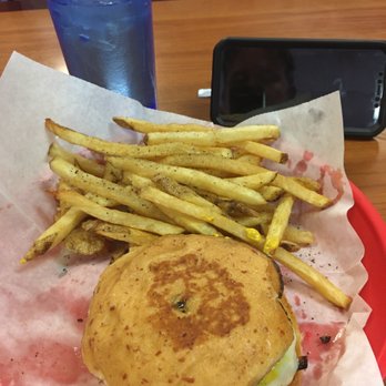 Uncle Tony's - #18. Rattlesnake Cheeseburger with Fresh Cut Fries - Burgers Near Me - Spring, Texas