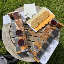 Pellicano Vineyard Hamburg Winery