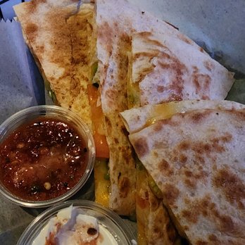 Higgy's - Quesadilla appetizer. - Piano Bars Near Me - South Barrington, Illinois