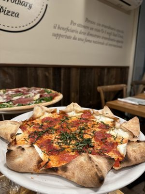 Mister O1 Extraordinary Pizza by null