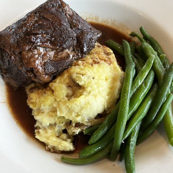 Beverly Hills Grill - Beef Overnight Braised Short Rib - American Near Me - Beverly Hills, Michigan Beverly Hills Grill - Beef Overnight Braised Short Rib - American Near Me - Beverly Hills, Michigan
