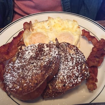 Mimi's Cafe - Cinnamon roll French toast - Breakfast & Brunch Near Me - Henderson, Nevada