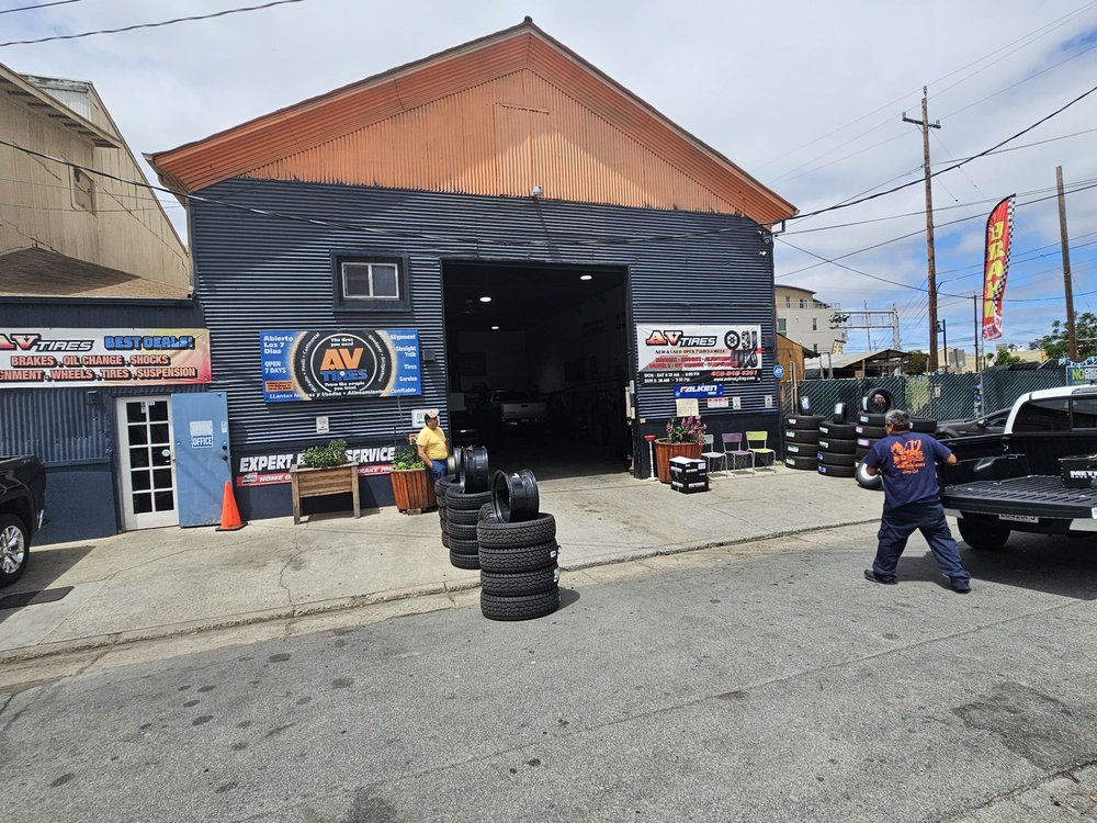 AV TIRES Updated July 2024 24 Photos & 22 Reviews 7595 Railroad