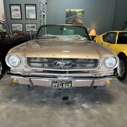 Laguna Classic Cars & Automotive Art