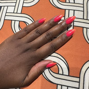 Organic Nail Bar - Ombre hot pink and orange by Bee - Nail Salons Near Me - Grand Prairie, Texas