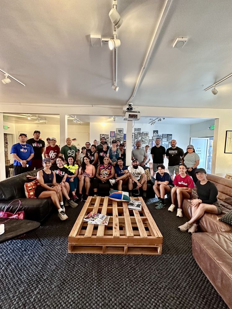 Blue Ribbon Sports Logo