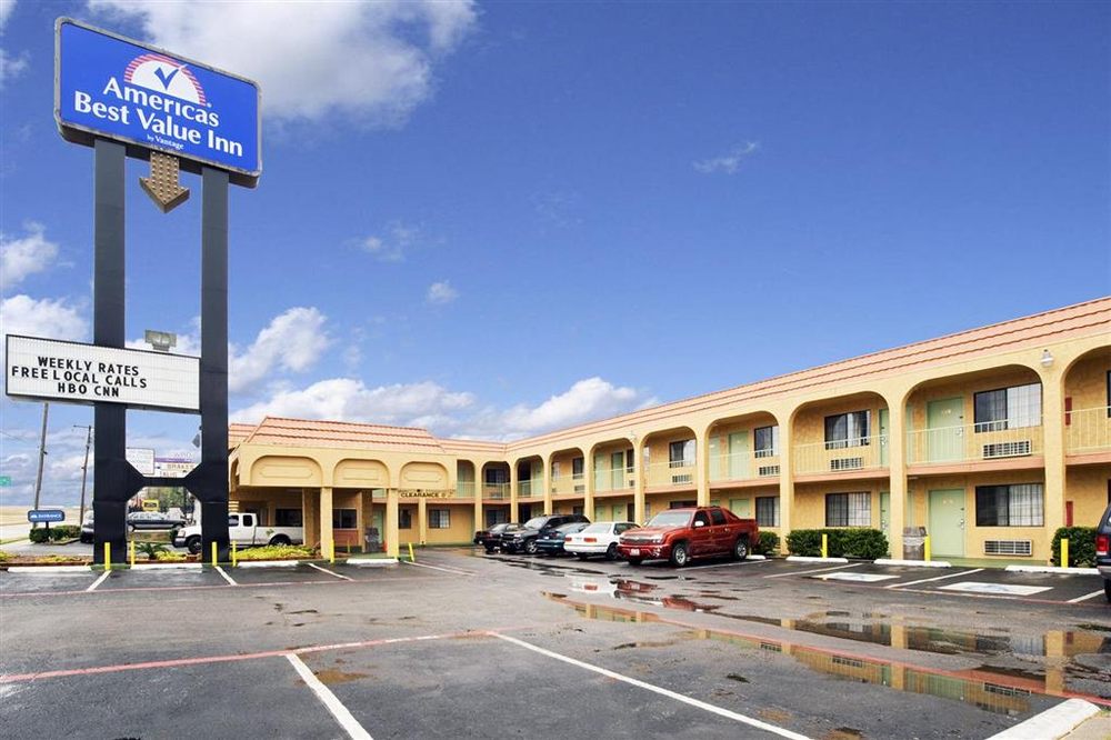 AMERICAS BEST VALUE INN Updated August 2024 36 Photos & 12 Reviews
