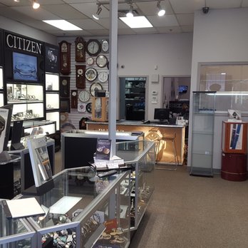 Watch Warehouse - Bracelets/Straps - Watches Near Me - Calgary, Alberta Watch Warehouse - Bracelets/Straps - Watches Near Me - Calgary, Alberta