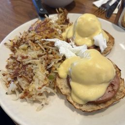 Eggs Benedict