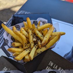 Nickel - Black pepper fries