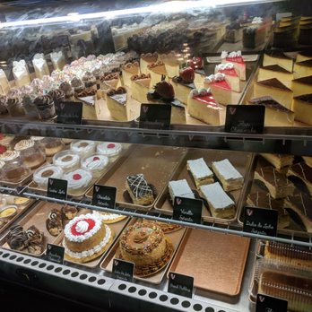 Vicky Bakery - Desserts Near Me - Miramar, Florida