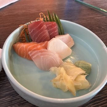 Mulan Japanese Kitchen - Sashimi Sample - Japanese Near Me - Lake Worth, Texas Mulan Japanese Kitchen - Sashimi Sample - Japanese Near Me - Lake Worth, Texas