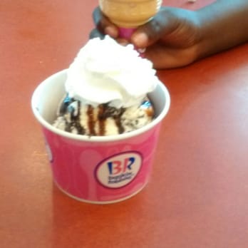 Dunkin' - Babe's a warm cookie sundae - Donuts Near Me - Havelock, North Carolina Dunkin' - Babe's a warm cookie sundae - Donuts Near Me - Havelock, North Carolina