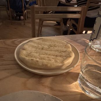 Lina - Nan-for dipping into the bok Choy sauce; texture is more like pita - Restaurants Near Me - Ciudad de Cuetzalan, DIF