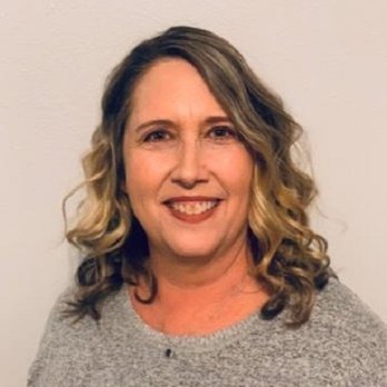 Home Town Physical Therapy - Meet Kelly, our fabulous PT - Physical Therapy Near Me - Spencer, Iowa