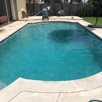Miami Pool Services - Pool Cleaners Near Me Miami Pool Services - Pool Cleaners Near Me