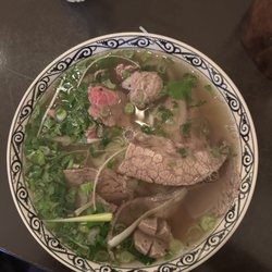 Noodle Village - Pho Dac Biet- pho combo