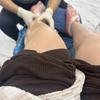 Crystal Nail Lounge - Nail Salons Near Me - Las Vegas, Nevada