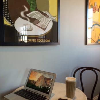 Balzac's - Port Dalhousie - Cozy! - Coffee & Tea Near Me - St. Catharines, Ontario Balzac's - Port Dalhousie - Cozy! - Coffee & Tea Near Me - St. Catharines, Ontario
