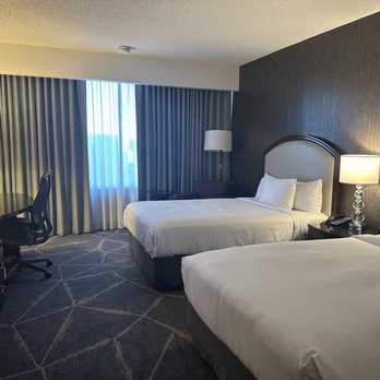 Hilton Atlanta - Double bed room - Hotels Near Me - Atlanta, Georgia
