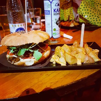 VeganCatBar - Vegan Near Me - Barcelona, B VeganCatBar - Vegan Near Me - Barcelona, B