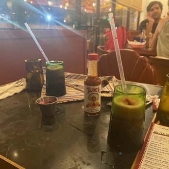 Tacos Vs Burritos - Hibiscus Margarita!! - Breakfast & Brunch Near Me - Miami, Florida Tacos Vs Burritos - Hibiscus Margarita!! - Breakfast & Brunch Near Me - Miami, Florida