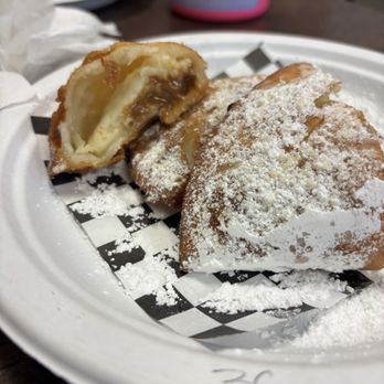 Pa' Paraguana - Arequipe con Queso - Empanadas Near Me - Kissimmee, Florida Pa' Paraguana - Arequipe con Queso - Empanadas Near Me - Kissimmee, Florida