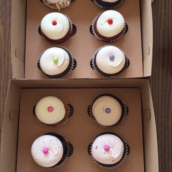 Sugarjones - Cupcakes in bulk! - Cupcakes Near Me - Loves Park, Illinois Sugarjones - Cupcakes in bulk! - Cupcakes Near Me - Loves Park, Illinois