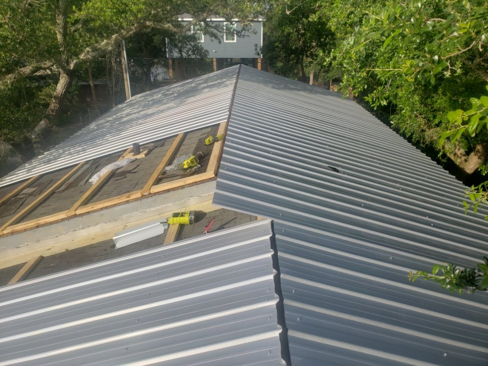 Slide of Conforto Roofing Renovations