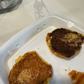 Smalls Sliders - Slider with no pickles - Juice Bars & Smoothies Near Me - Arlington, Texas