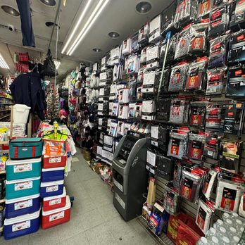 Linda 99C Plus Discount - Discount Store Near Me - New York, New York Linda 99C Plus Discount - Discount Store Near Me - New York, New York