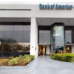 Bank of America Financial Center - Storefront