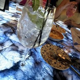 Hugo Spritz Hugo Spritz