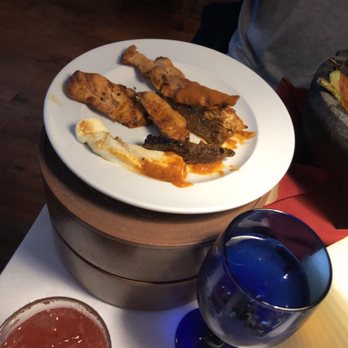 Sol de Mexico - This plate was 26$ and this is all it had once we actually removed it from the huge bowl of salsa it comes in. - Mexican Near Me - Chicago, Illinois