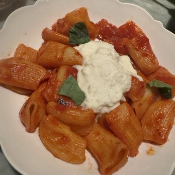 Marisi - Spicy rigatoni - Italian Near Me - La Jolla, California