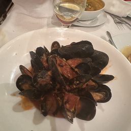 This were the mussels with the Diablo sauce 4/10
