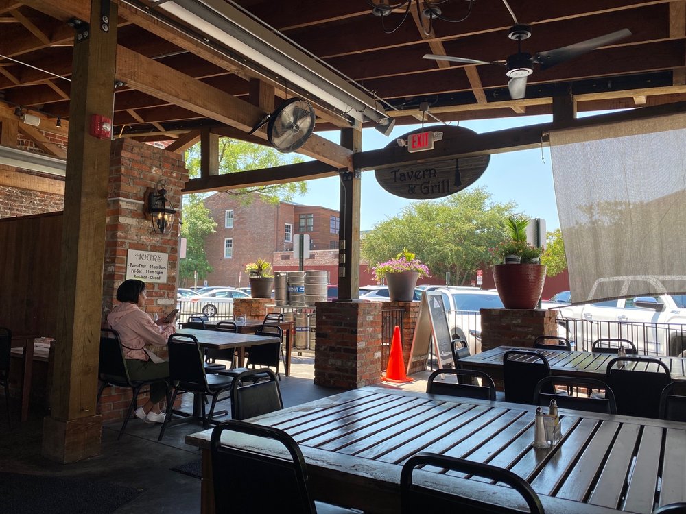 Morgan's Tavern & Grill