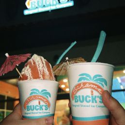strawberry colada with the tropical cream (left) piña colada with ice cream (right) strawberry colada with the tropical cream (left) piña colada with ice cream (right)