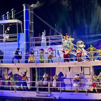 Fantasmic! - Steamboat Mickey's Passengers - Amusement Parks Near Me - Kissimmee, Florida Fantasmic! - Steamboat Mickey's Passengers - Amusement Parks Near Me - Kissimmee, Florida