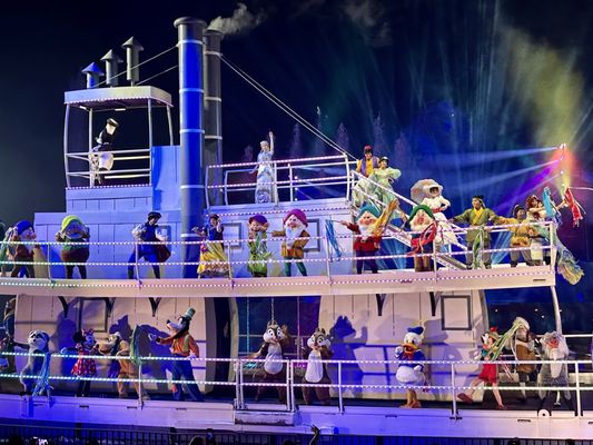 Fantasmic! by null