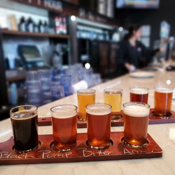 Niagara Brewing Company - a flight of beers - Brewpubs Near Me - Niagara Falls, Ontario Niagara Brewing Company - a flight of beers - Brewpubs Near Me - Niagara Falls, Ontario
