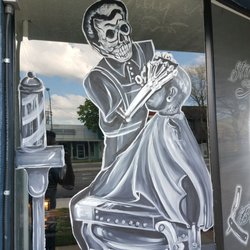 Stay Classic Barbershop - Very clean establishment.