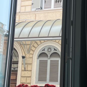 The Liberty - View from the bed - Hotels Near Me - Rome, RM