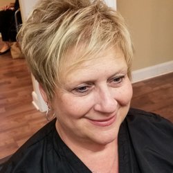 Splash Salon - Cute and sassy cut