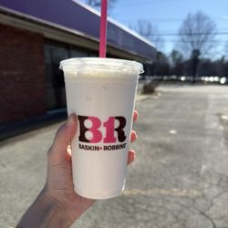 Baskin Robbins - Now closed. Sad.