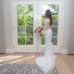 PNINA TORNAI COUTURE WEDDING GOWN PNINA TORNAI COUTURE WEDDING GOWN
